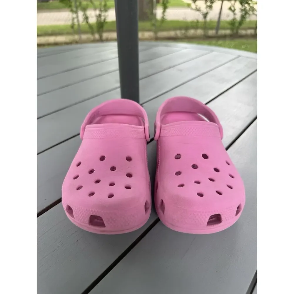 Crocs Kids Classic Clogs Pink Water Shoes Size J1 Slip-On Sandals Unisex